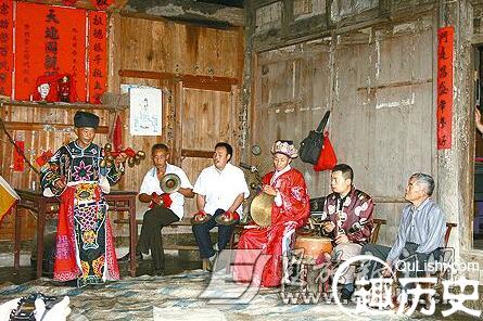 土家族舞蹈  宣恩土家八宝铜铃舞的表现形式